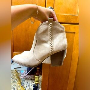 Western Bootie ⭐️